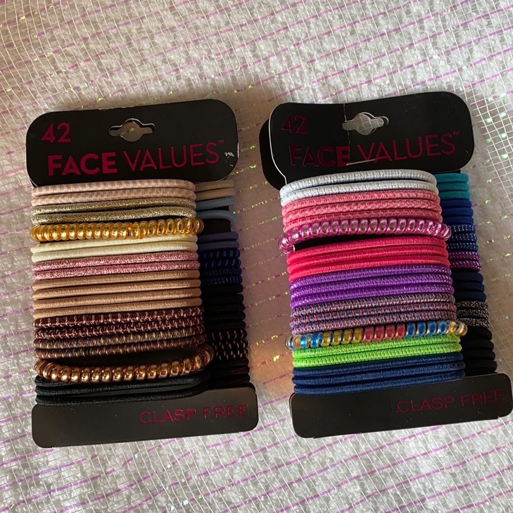 ***5 for $25*** Set of 2 Hair Accessories for Girls and Women